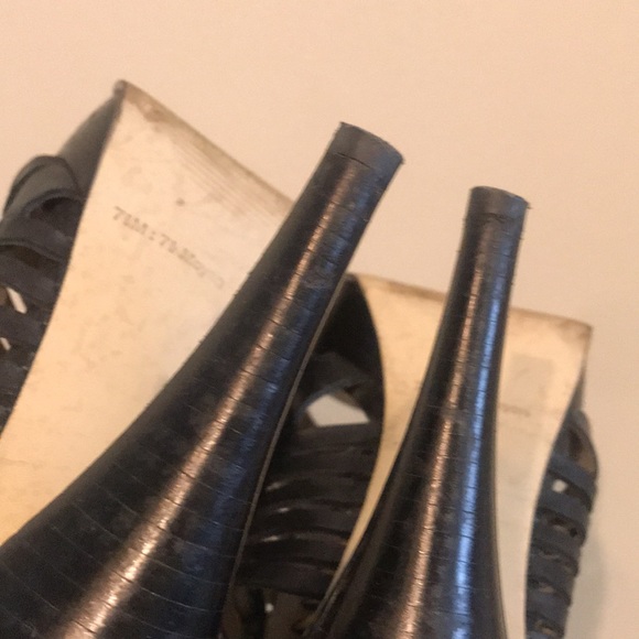 Marc Fisher heels/sandals - Picture 6 of 6